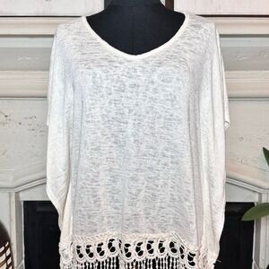Penelope Cream Knit Poncho Top V-Neck Crochet Lace Fringe Trim Boho One Size‎
